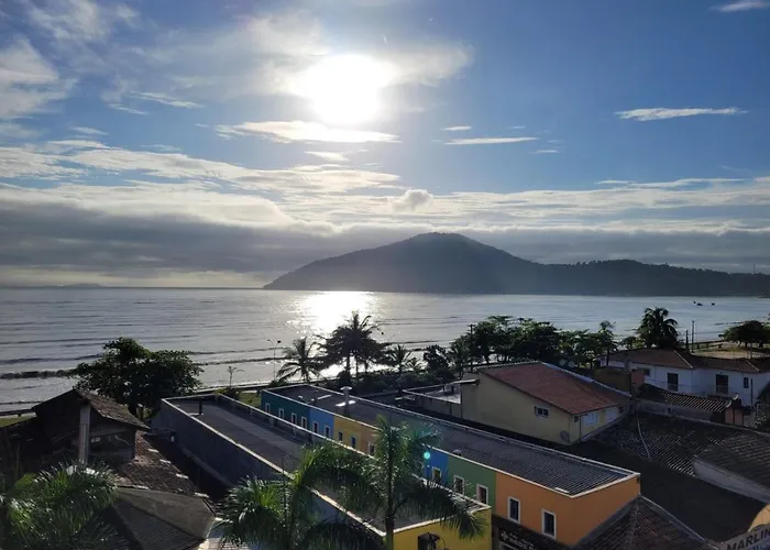 Agito E Sossego Na Rua Mais Charmosa De Ubatuba Pelo Google